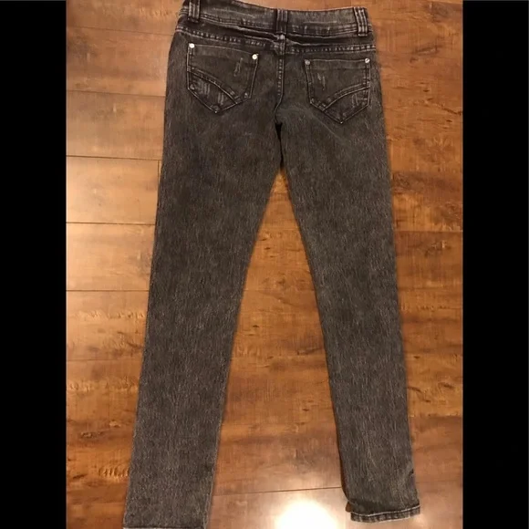 Seduction Jeans - Picture 2 of 5